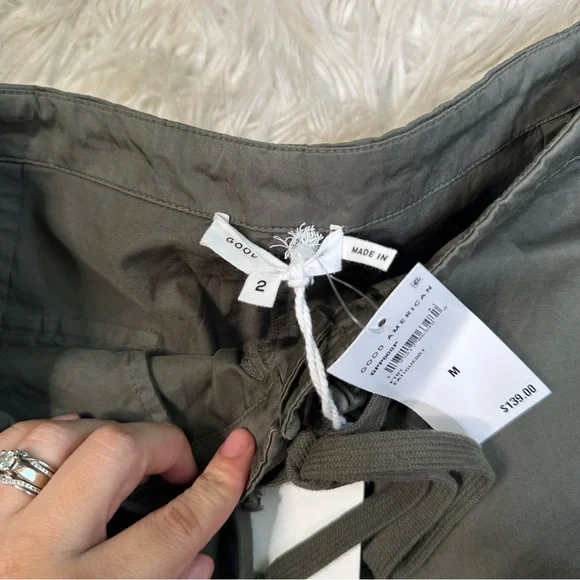 Nwt Good American  PARACHUTE PANT ‎ Fatigue olive Green Pants - Picture 11 of 12